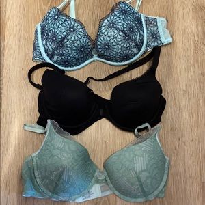 Victoria’s Secret bra set of 3 36B